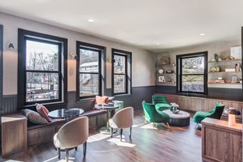 Resident co-working spaces, library and conference rooms